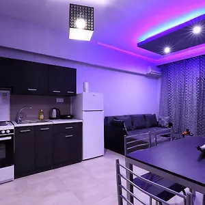 https://dimitris-house-4.hotels-of-thessaloniki.com